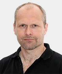 Porträttbild Patrik Rosén