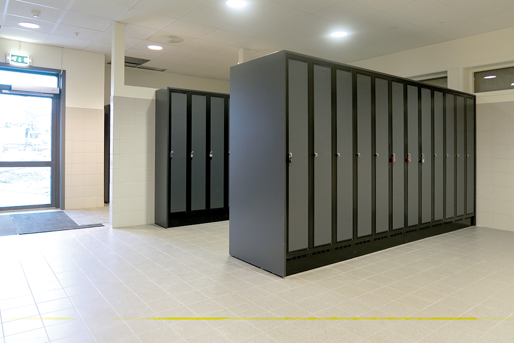 SKOLSKÅP / ELEVSKÅP SONESSON HÖGT HELSKÅP