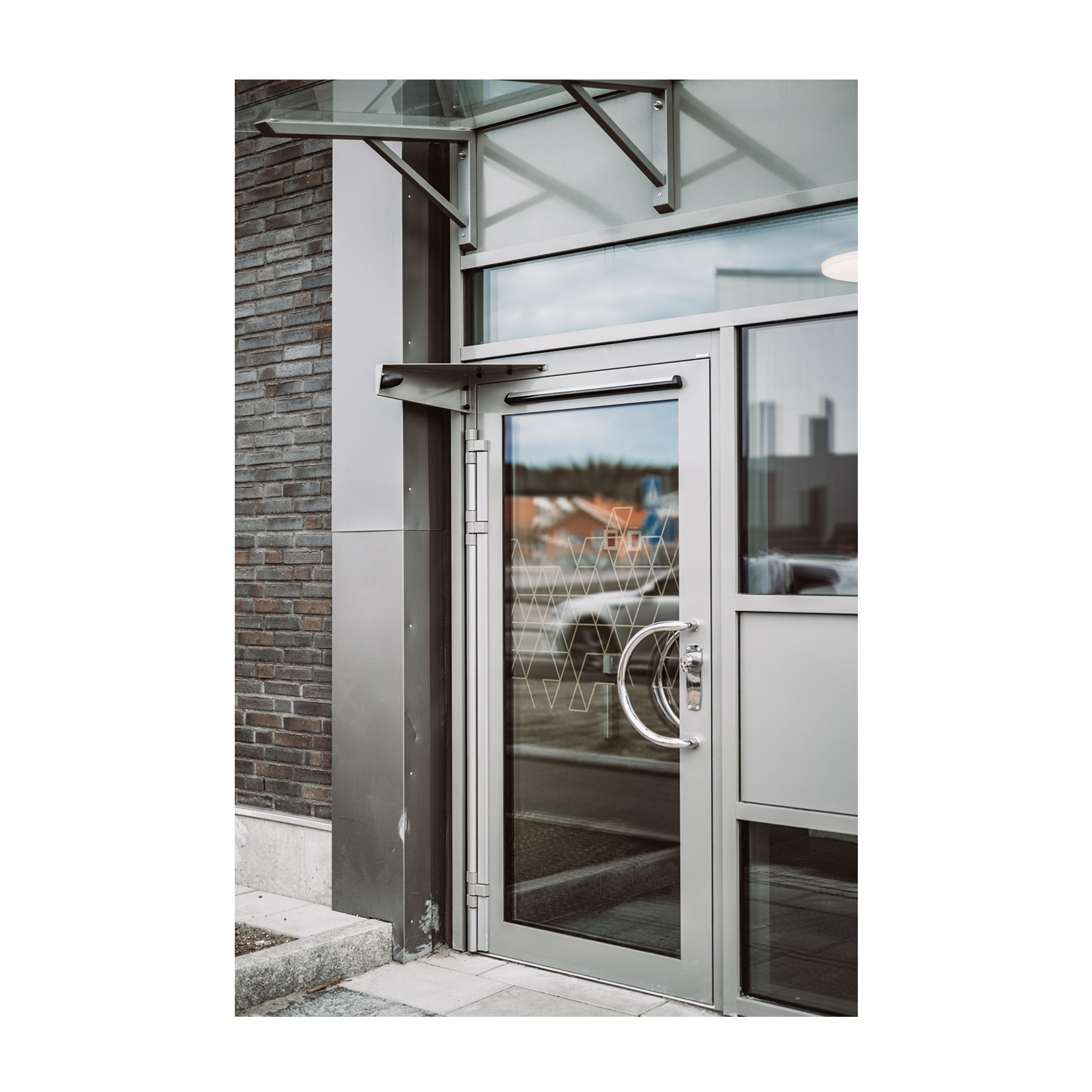 DÖRRSTOPP TÄCLASTOPP 2.0 GRÅ