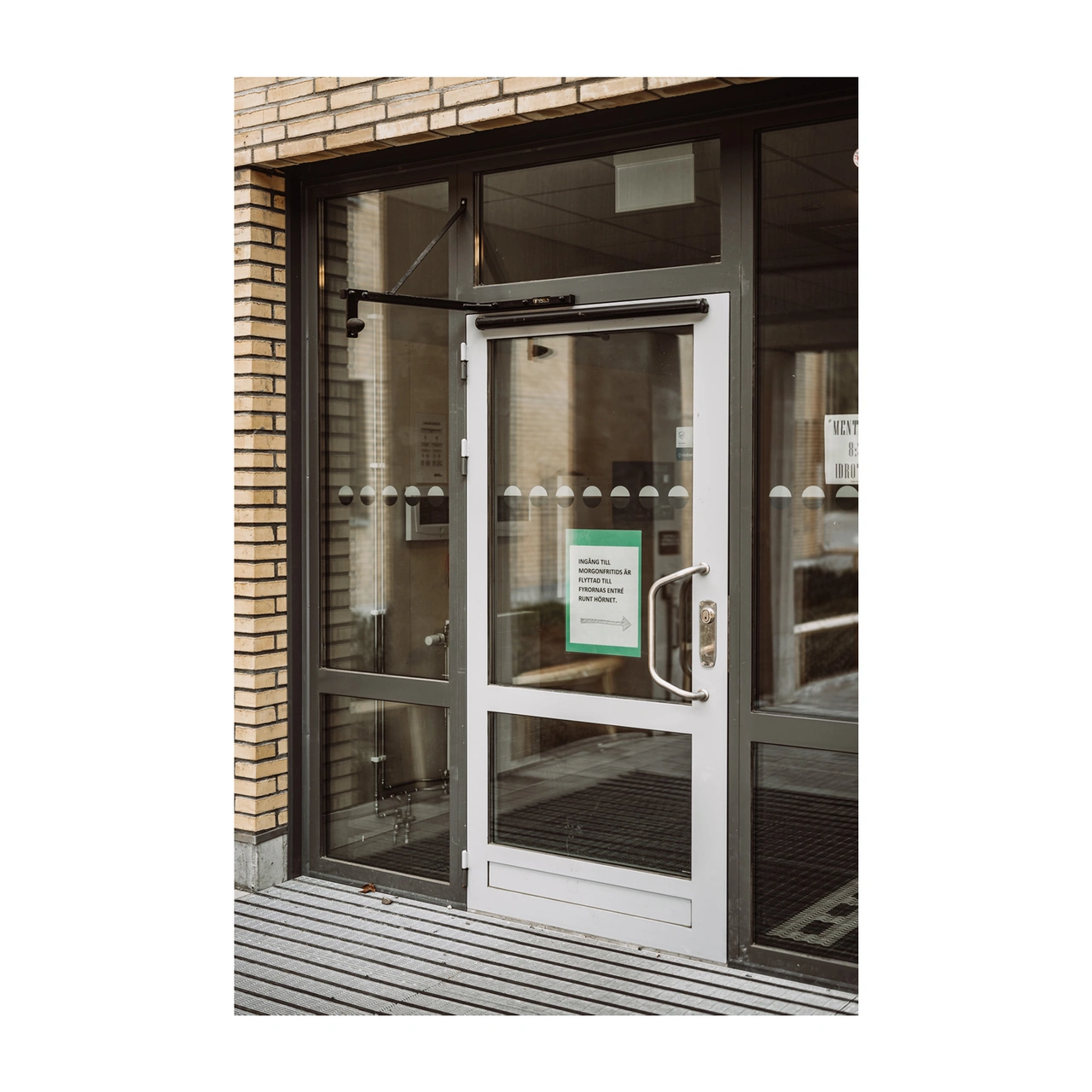 DÖRRSTOPP FYRKANTSRÖRSTOPP TÄCLA